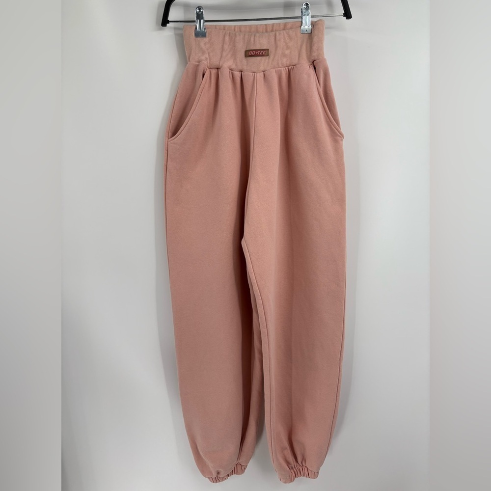 Bo + tee peach orange sweatpants joggers pocket cotton blend cuffed size xs